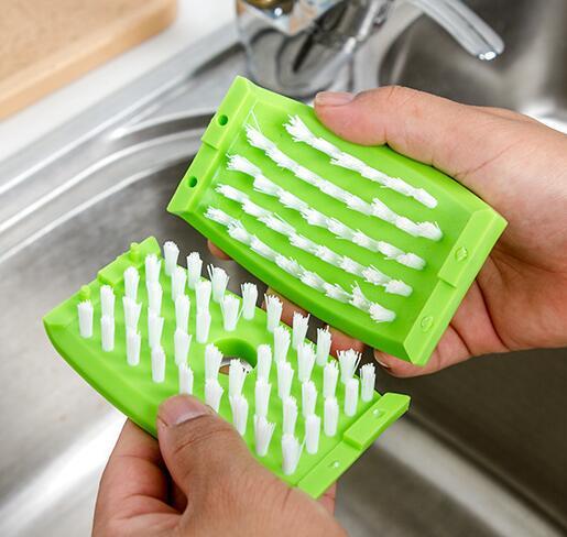 Alligator Kitchen Scrubber