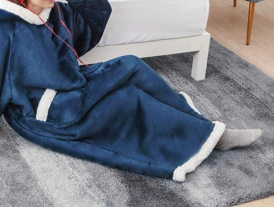 Couple Models of Winter Extended Vertical Pocket Facecloth Lazy Blanket Facecloth Lambswool Tv Blanket Home Hooded Pajamas