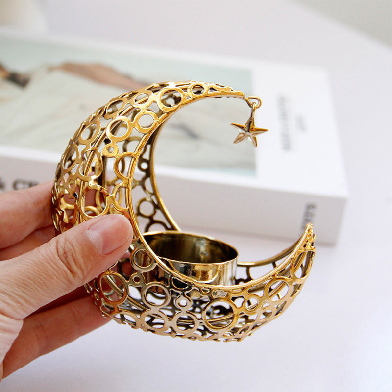 Modern Crescent Moon Metal Candle Holder